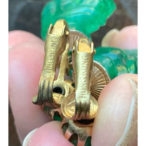 Vintage Hong Kong Signed Buddha Earrings Clip-On Dangles - Picture 8 of 10